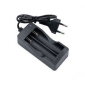 Зарядное устройство для аккумуляторов 18650 MD-202A DC4.2V/500mA